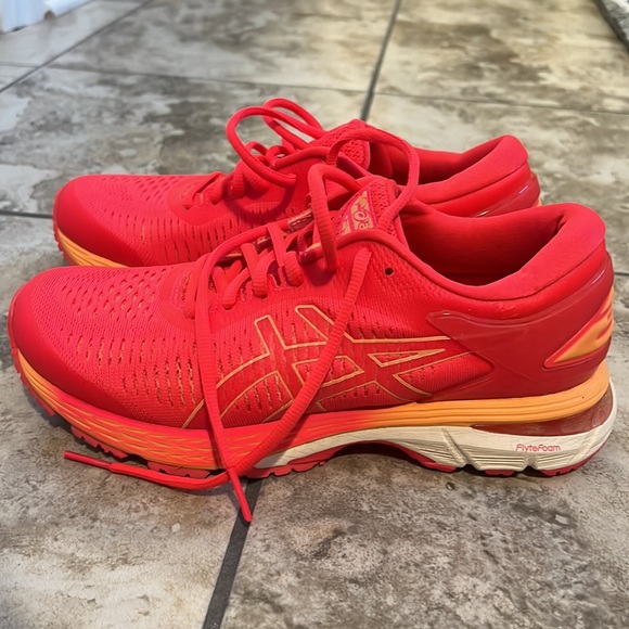 ASICS Gel Kayano 25 - Picture 5 of 6